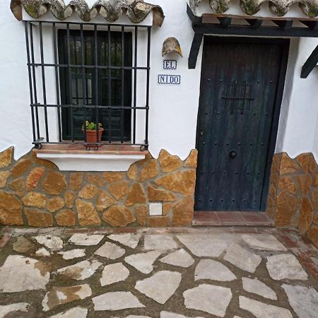El Nido Villa Zahara De La Sierra Luaran gambar