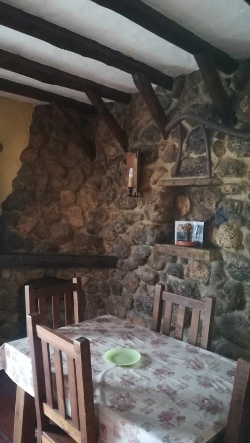 El Nido Villa Zahara De La Sierra Luaran gambar