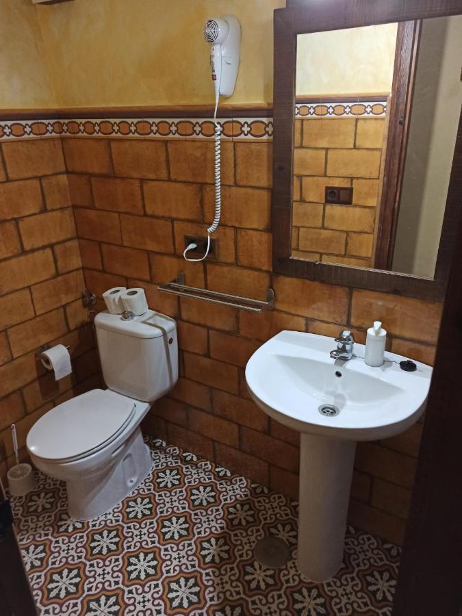 El Nido Villa Zahara De La Sierra Luaran gambar