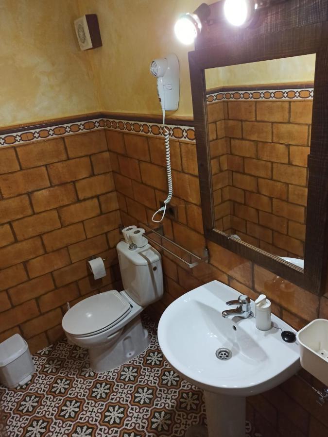 El Nido Villa Zahara De La Sierra Luaran gambar